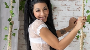 Nina auf funscout.net