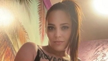 Melanie aus Rostock auf Funscout.net